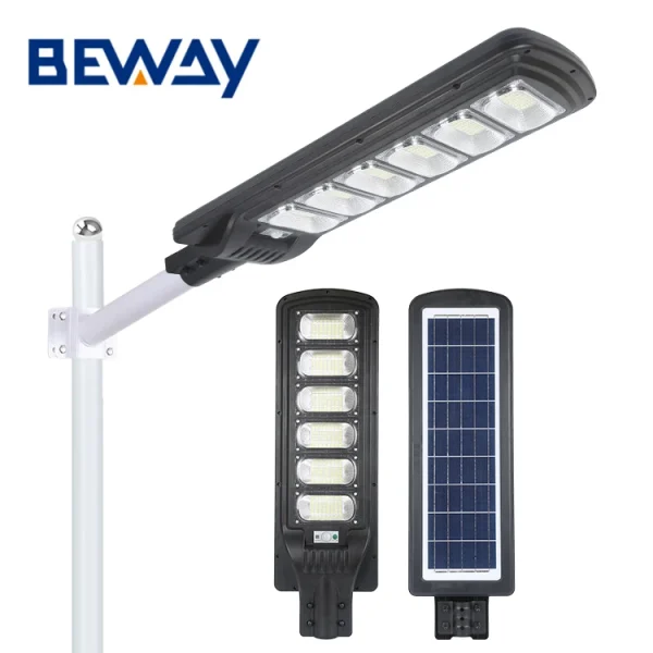 300W-os napelemes lámpa távirányítóval és fényérzékelővel